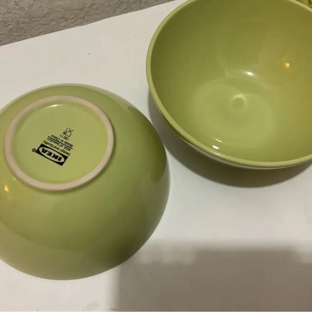 2 IKEA Sweden Glossy Lime Green Soup Salad Bowl 6.5” B6